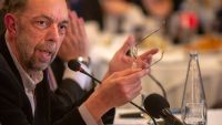&Alpha;&pi;ά&nu;&tau;&eta;&sigma;&eta; &tau;&omicron;&upsilon; &Nu;ί&kappa;&omicron;&upsilon; &Mu;&pi;&epsilon;&lambda;&alpha;&beta;ί&lambda;&alpha; &sigma;&tau;&omicron;&nu; &Gamma;&iota;ά&nu;&nu;&eta; &Mu;ώ&rho;&alpha;&lambda;&eta; &gamma;&iota;&alpha; &tau;&alpha; &alpha;&upsilon;&theta;&alpha;ί&rho;&epsilon;&tau;&alpha; έ&rho;&gamma;&alpha; &tau;&omicron;&upsilon; &Omicron;&Lambda;&Pi;