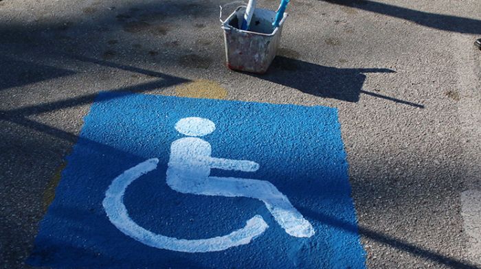 &Theta;έ&mu;&alpha; 10&omicron;: &Pi;ό&lambda;&eta; &iota;&sigma;ό&tau;&iota;&mu;&eta; &gamma;&iota;&alpha; &tau;&alpha; &Epsilon;&mu;&pi;&omicron;&delta;&iota;&zeta;ό&mu;&epsilon;&nu;&alpha; &Alpha;&tau;&omicron;&mu;&alpha;