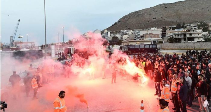 Έ&xi;&omega; &tau;&alpha; &Mu;&Alpha;&Tau; &kappa;&alpha;&iota; &omicron;&iota; &epsilon;&iota;&delta;&iota;&kappa;έ&sigmaf; &delta;&upsilon;&nu;ά&mu;&epsilon;&iota;&sigmaf; &tau;&omicron;&upsilon; &Lambda;&iota;&mu;&epsilon;&nu;&iota;&kappa;&omicron;ύ &alpha;&pi;ό &tau;&omicron; &lambda;&iota;&mu;ά&nu;&iota;