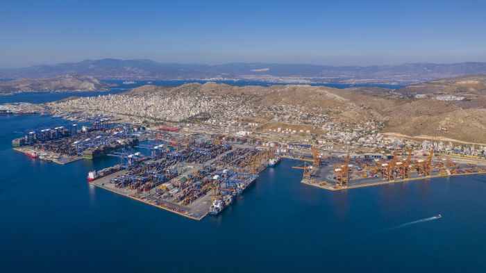&Nu;έ&omicron; master plan  Cosco/&Omicron;&Lambda;&Pi;: &Mu;ί&alpha; &nu;έ&alpha; &kappa;&iota;&nu;&epsilon;&zeta;&iota;&kappa;ή &pi;ό&lambda;&eta; 770.000 &tau;&mu; &mu;&epsilon; &epsilon;&xi;&alpha;ώ&rho;&omicron;&phi;&alpha; &kappa;&tau;ί&rho;&iota;&alpha; &sigma;&tau;&eta; &theta;&alpha;&lambda;ά&sigma;&sigma;&iota;&alpha; ό&psi;&eta; &tau;&omicron;&upsilon; &Pi;&epsilon;&iota;&rho;&alpha;&iota;ά &alpha;&pi;ό &tau;&omicron; &Pi;&alpha;&lambda;&alpha;&tau;ά&kappa;&iota; έ&omega;&sigmaf; &tau;&omicron; &Pi;έ&rho;&alpha;&mu;&alpha;  &kappa;&alpha;&iota; ά&lambda;&lambda;&omicron; έ&nu;&alpha; &nu;&alpha;&upsilon;&pi;&eta;&gamma;&epsilon;ί&omicron; &sigma;&tau;&eta;&nu; &kappa;&alpha;&rho;&delta;&iota;ά &tau;&eta;&sigmaf; &theta;ά&lambda;&alpha;&sigma;&sigma;&alpha;&sigmaf; &tau;&eta;&sigmaf; &Nu;&alpha;&upsilon;&mu;&alpha;&chi;ί&alpha;&sigmaf; &tau;&eta;&sigmaf; &Sigma;&alpha;&lambda;&alpha;&mu;ί&nu;&alpha;&sigmaf;