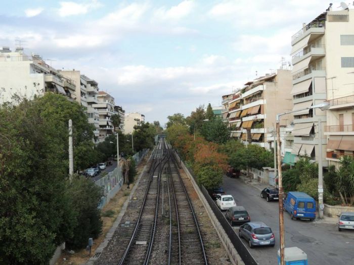 Έ&nu;&alpha;&sigmaf; ή&sigma;&upsilon;&chi;&omicron;&sigmaf; &delta;&rho;ό&mu;&omicron;&sigmaf; &tau;&omicron;&upsilon; &Nu;έ&omicron;&upsilon; &Phi;&alpha;&lambda;ή&rho;&omicron;&upsilon; &theta;&alpha; &delta;&iota;&alpha;&lambda;&upsilon;&theta;&epsilon;ί&nbsp;&epsilon;&nu; &mu;έ&sigma;&omega; &Alpha;&upsilon;&gamma;&omicron;ύ&sigma;&tau;&omicron;&upsilon;&nbsp;&mu;&epsilon; &sigma;&upsilon;&nu;&omicron;&pi;&tau;&iota;&kappa;έ&sigmaf; &delta;&iota;&alpha; &pi;&epsilon;&rho;&iota;&phi;&omicron;&rho;ά&sigmaf; &alpha;&pi;&omicron;&phi;ά&sigma;&epsilon;&iota;&sigmaf;
